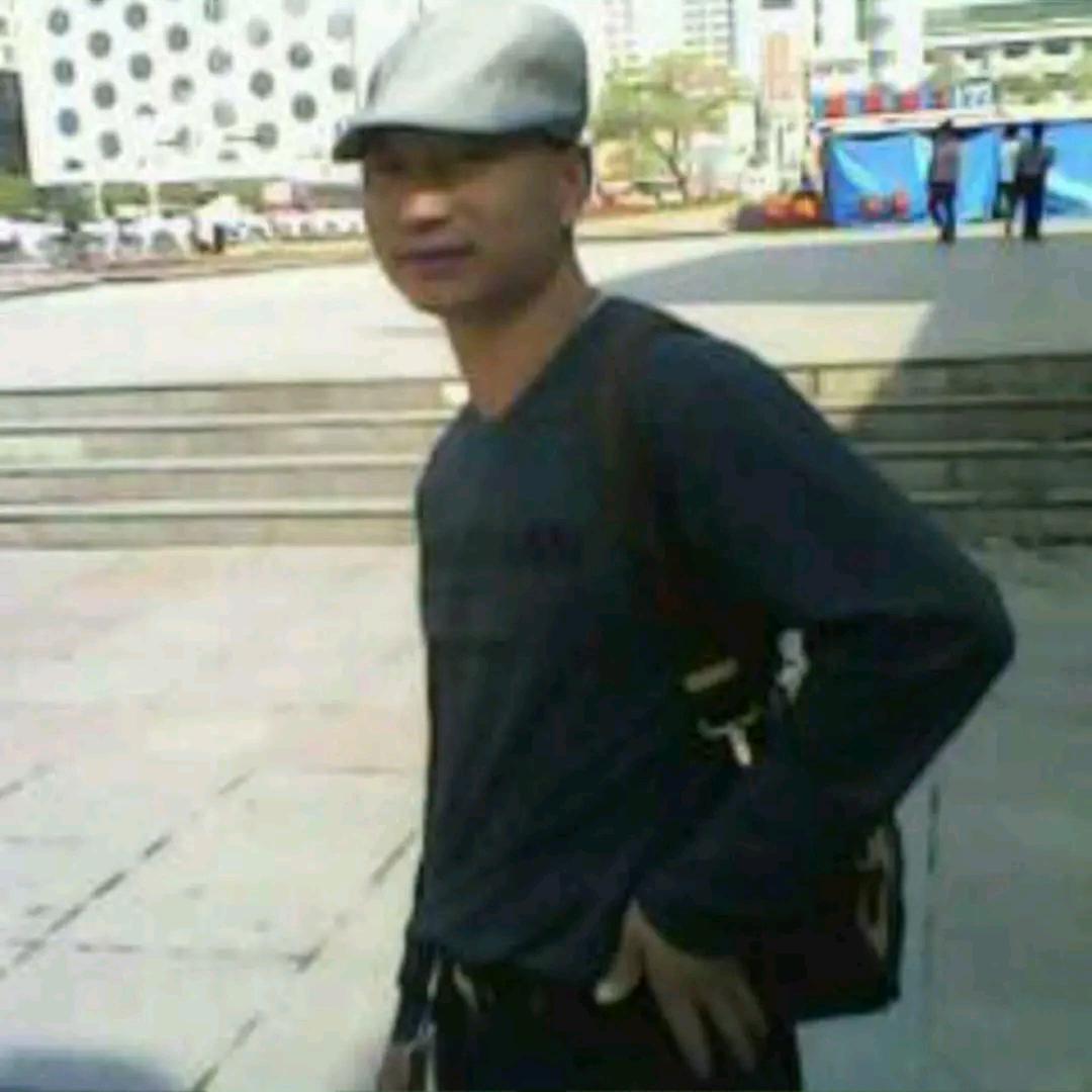 草原上的狼