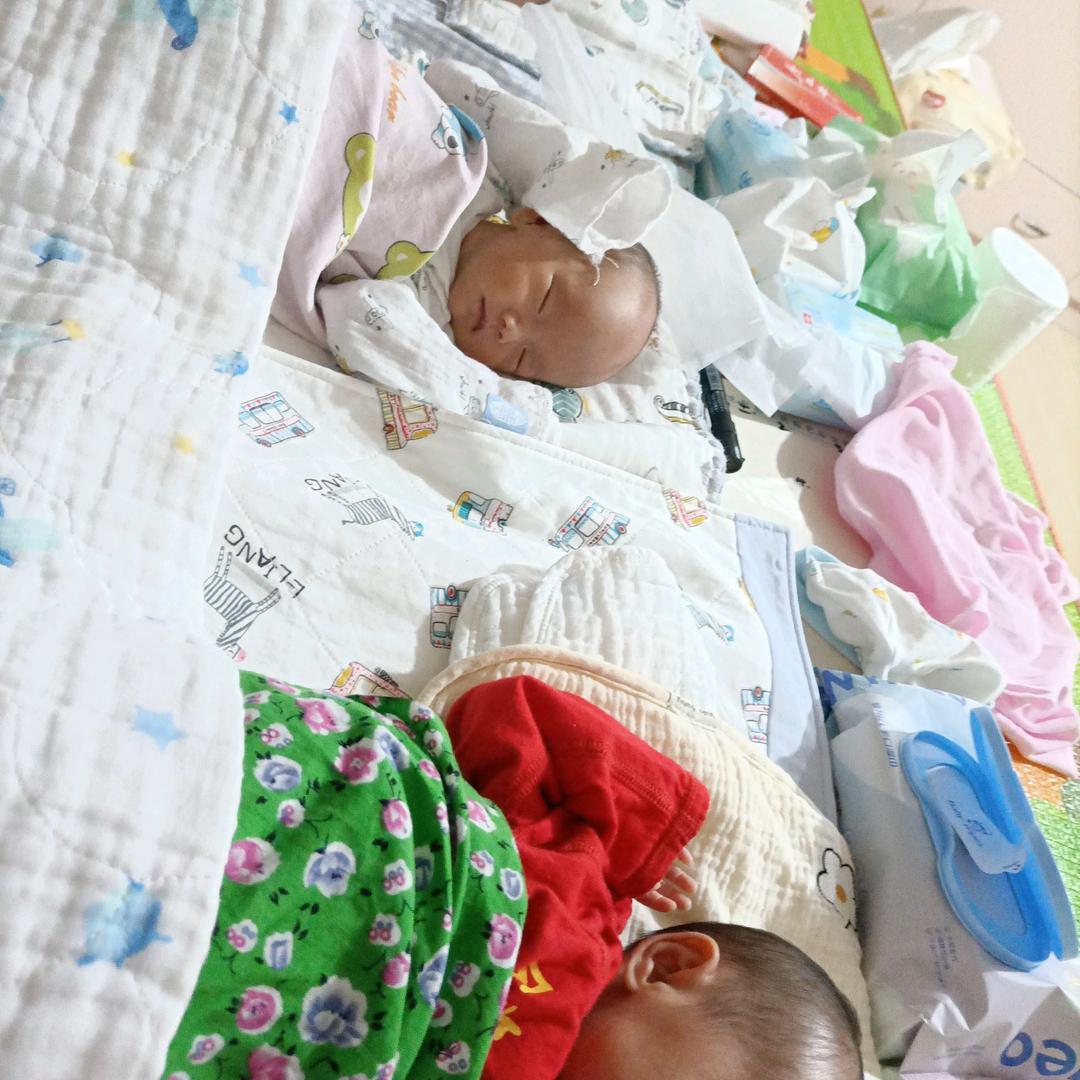 🍓三胞胎姐妹🍓