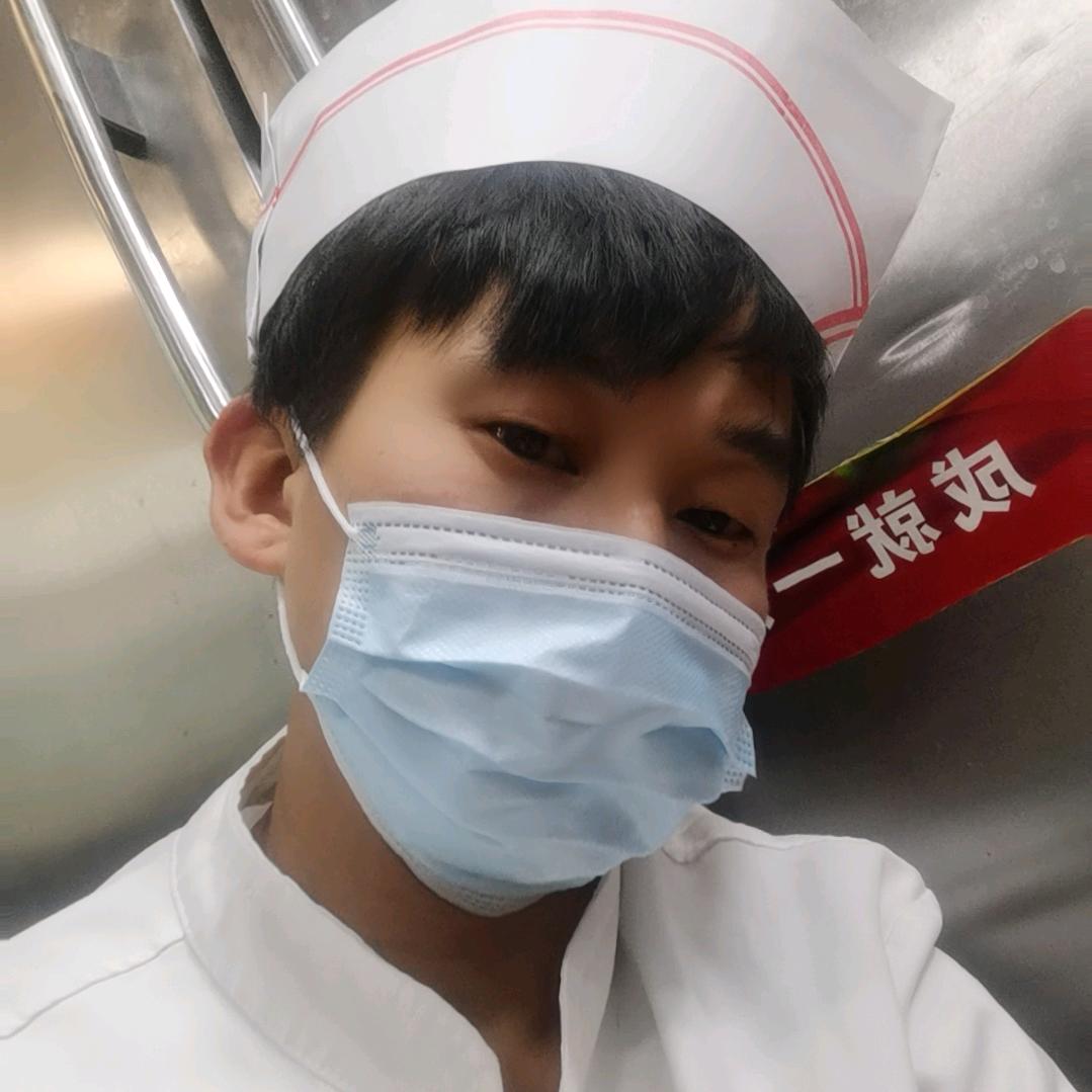 碎碎恋丶念谁的容颜