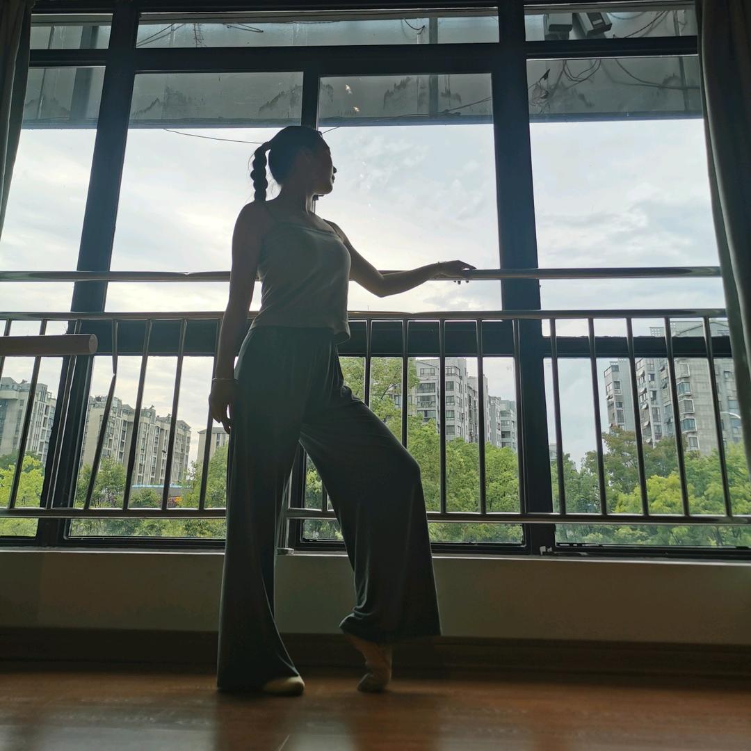 小阿亓吖✨