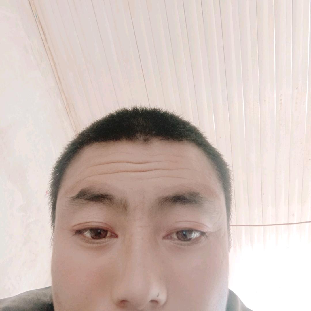 快乐小哥哥？？