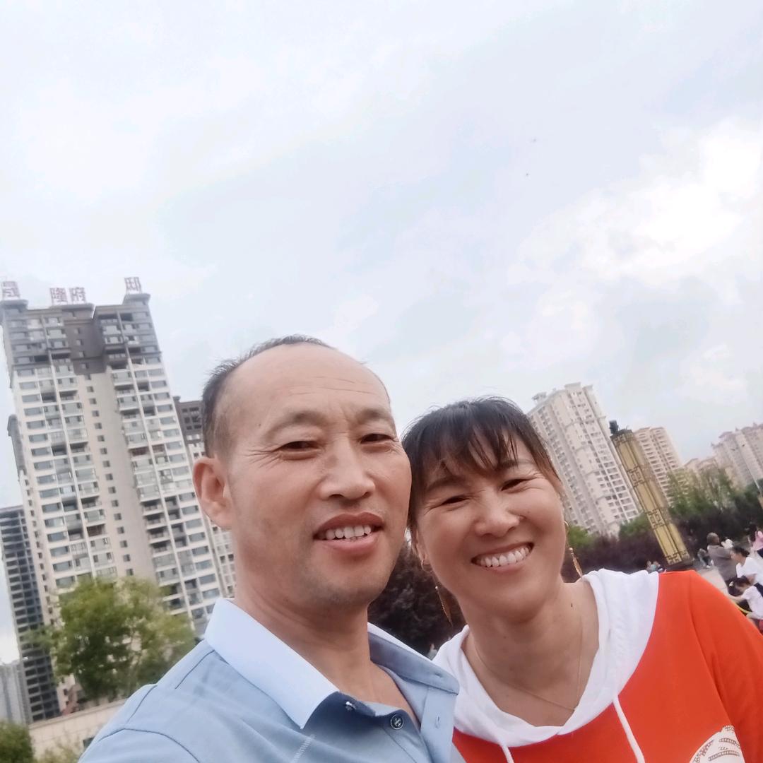 打工人（刘张〉