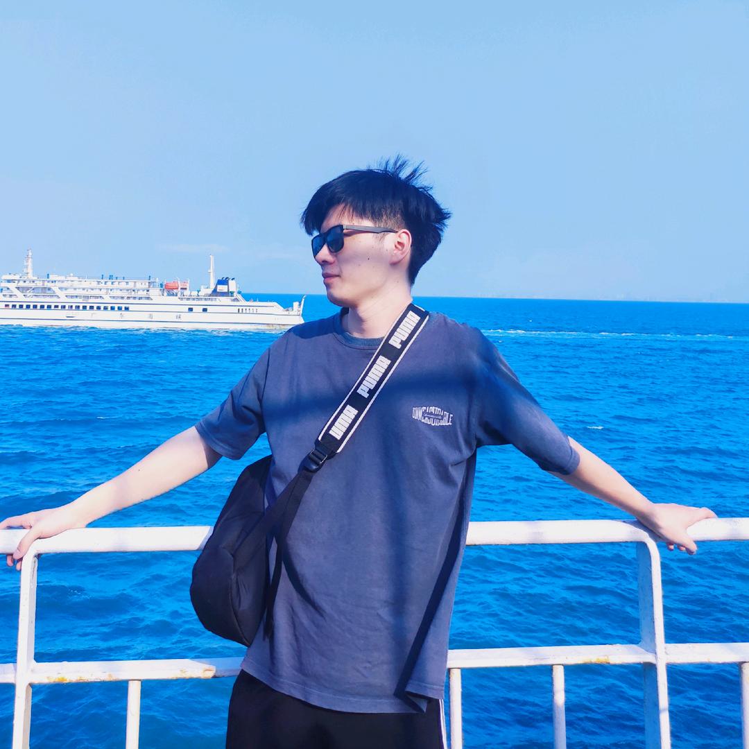 旅马男中音何程远