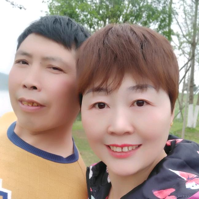 75年开心的小鱼儿