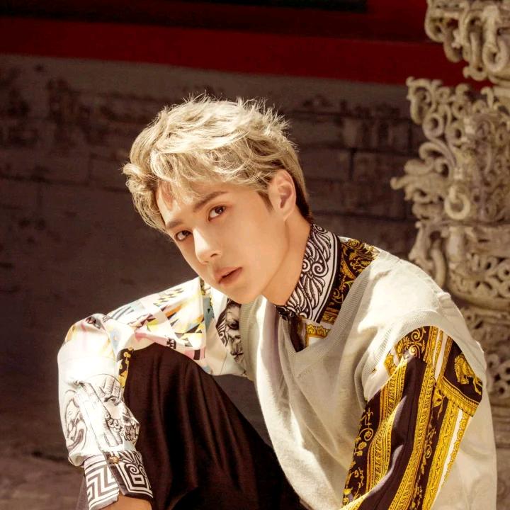 灯火阑珊_218328098