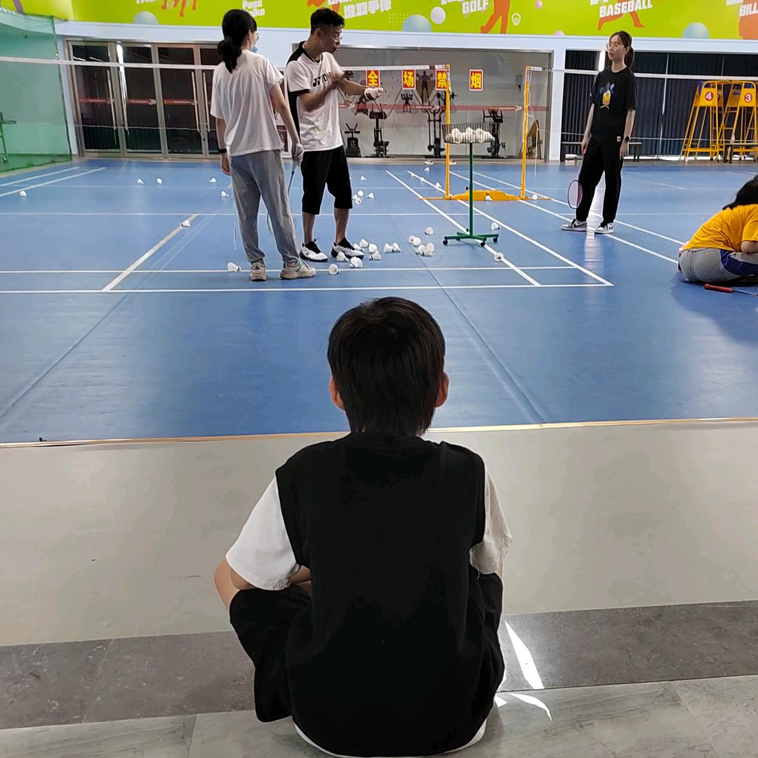 严胖胖的生活头像