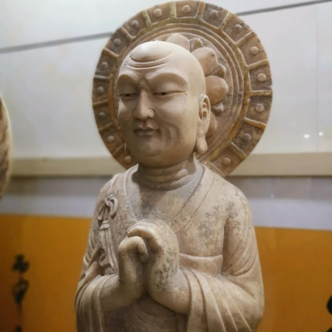 盛瀚雕塑