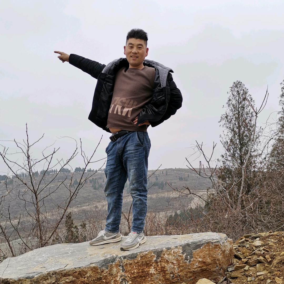 明哥奋斗在路上