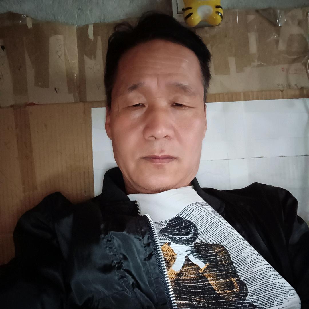 东府青衣