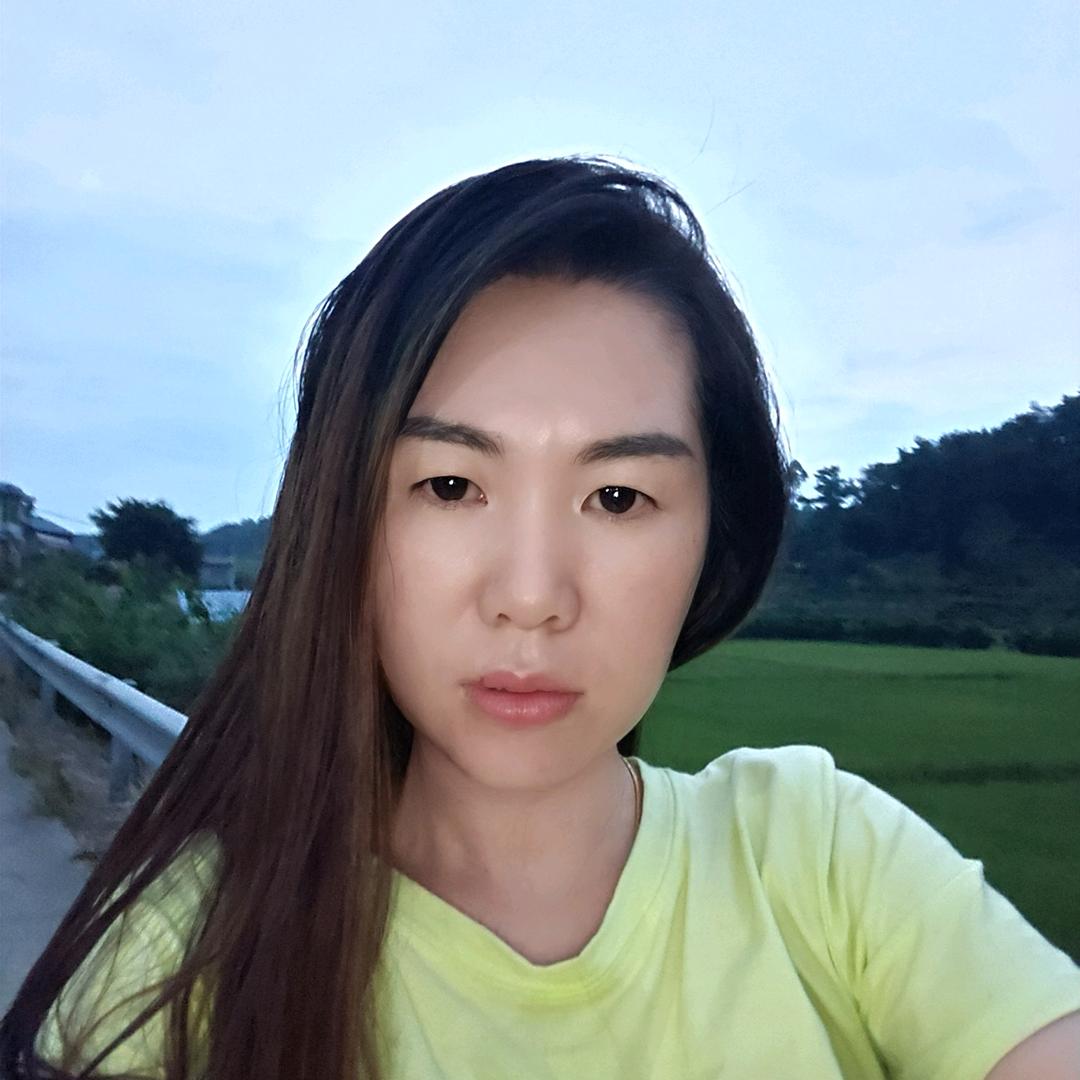 依媚儿