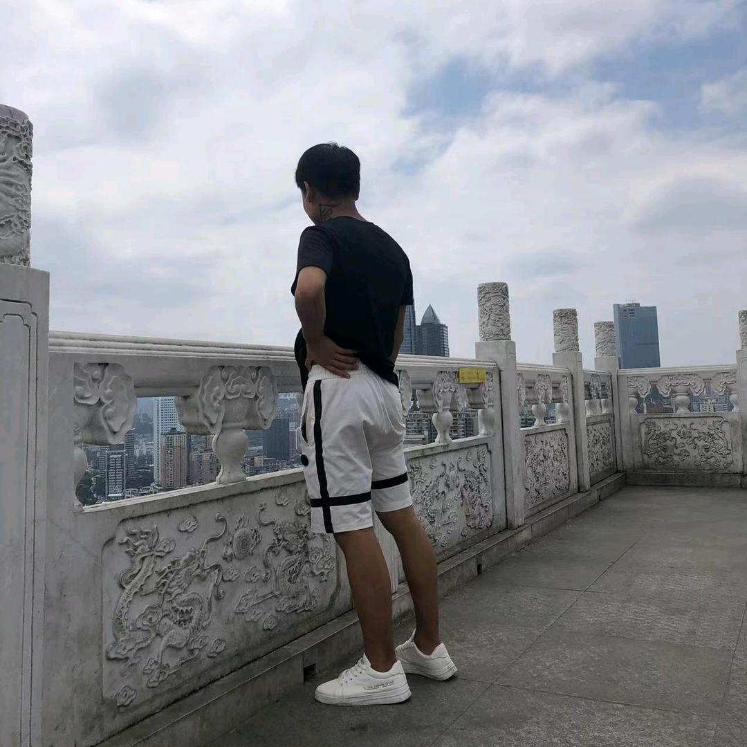 她是wifi可我没密码😂