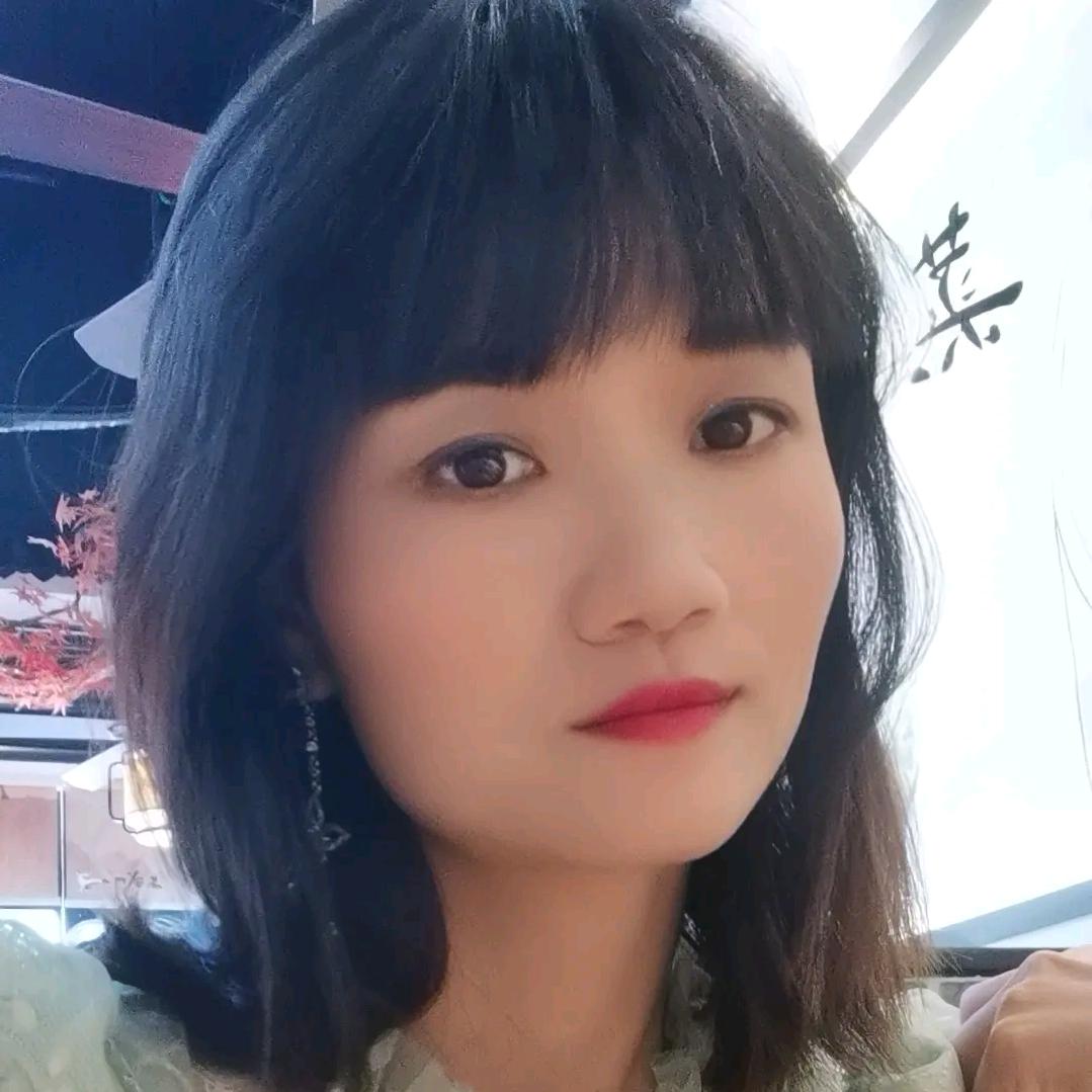 @川小凤88年龙妹👧👧👧👧