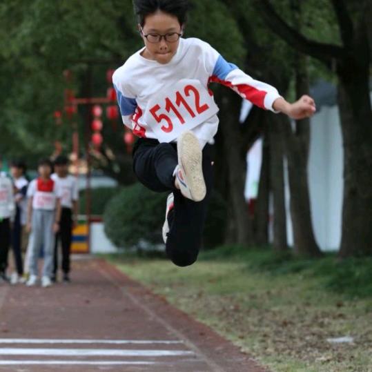 馨鑫专业打胶队