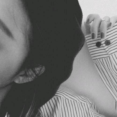 爱上星星的鲸鱼💫