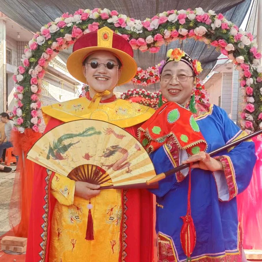 太阳花轿武舞人生