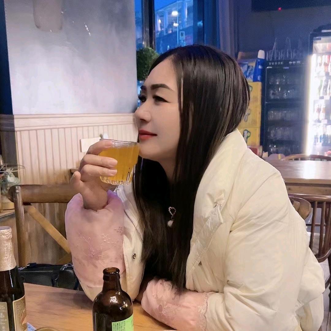 寂寞的女神🌝᭄