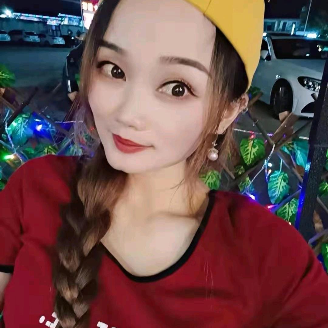 小君君