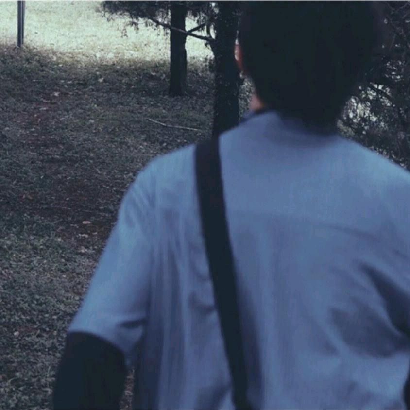 @蓝桉