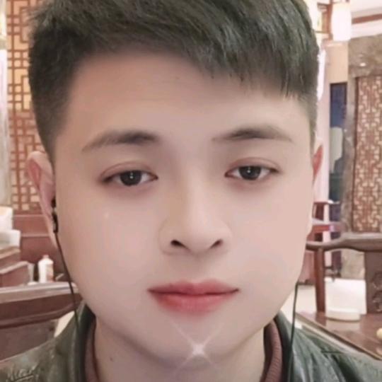 健仔