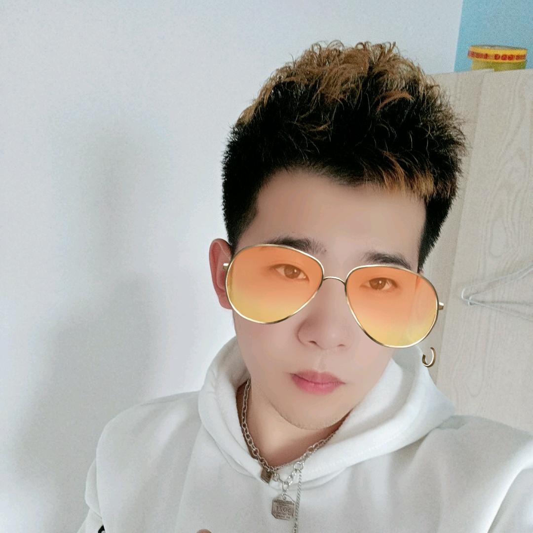 胡少Fane