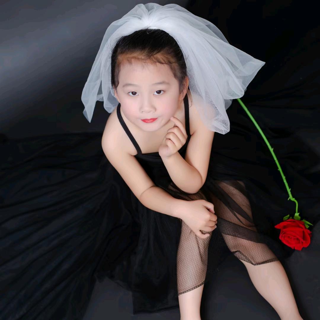 Mrs.王·ꦿ໊ོ⁵²⁰