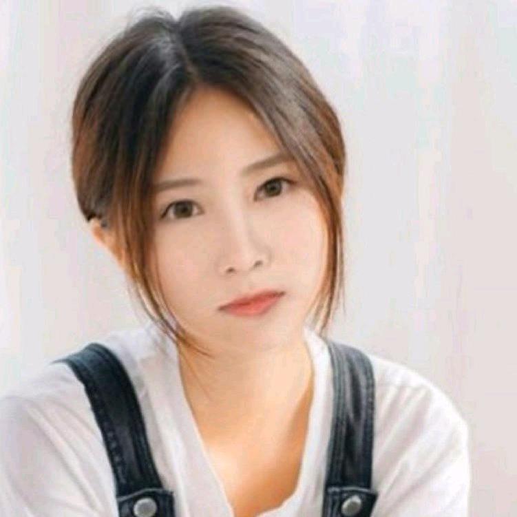 丑妞唱新歌