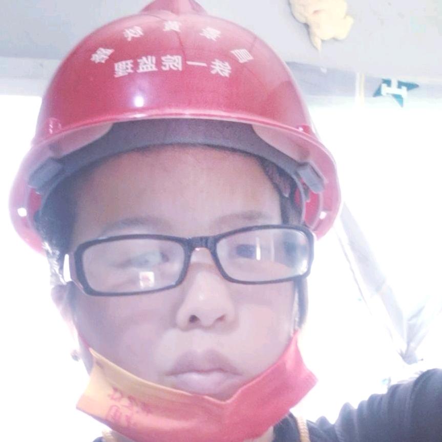 工地小周