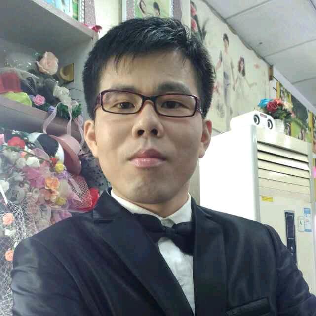 岳阳县陨石商贸商店