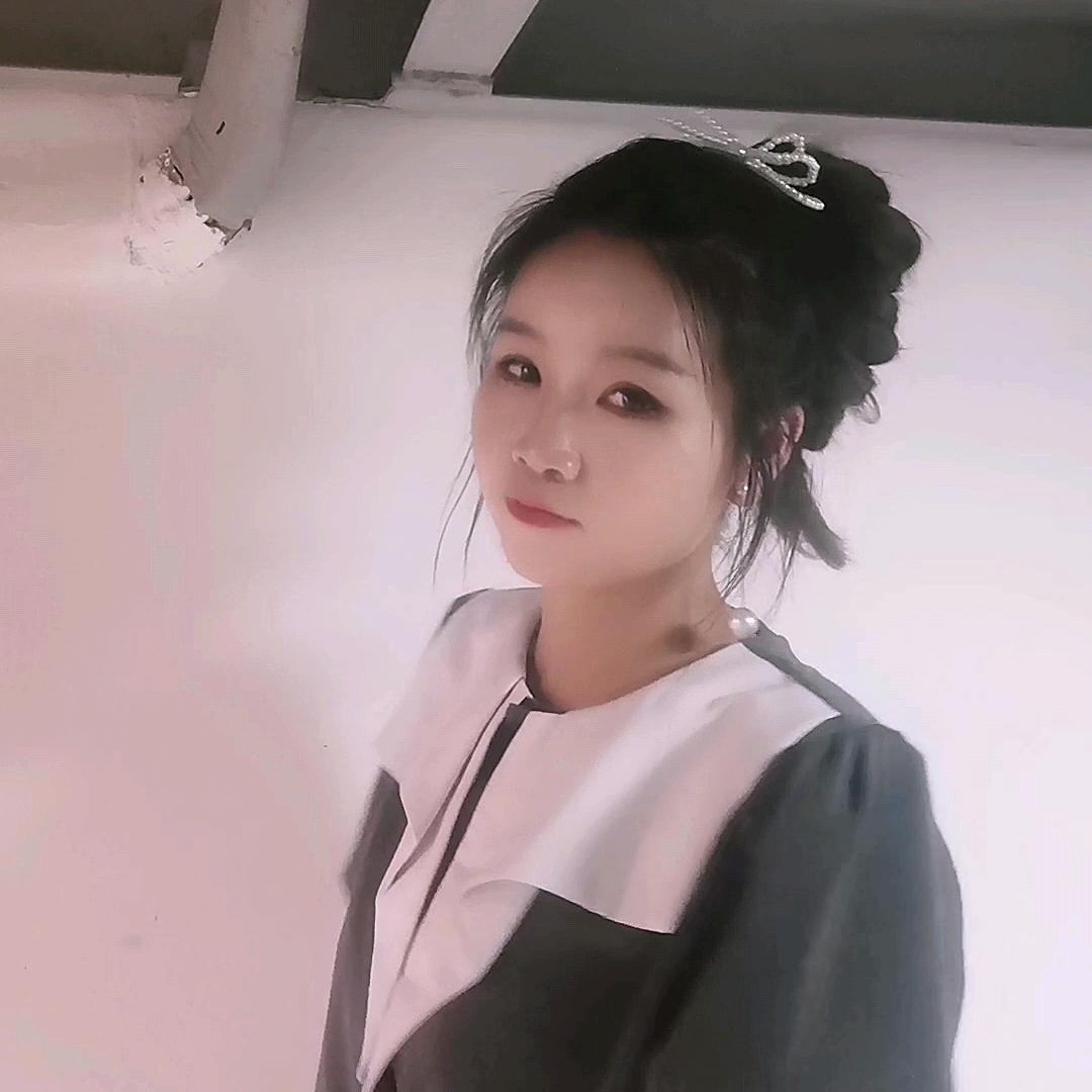 邹小姐婚纱工厂