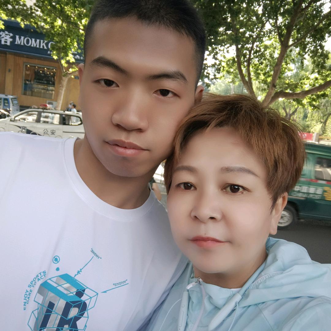 牵手🧑‍🤝‍🧑