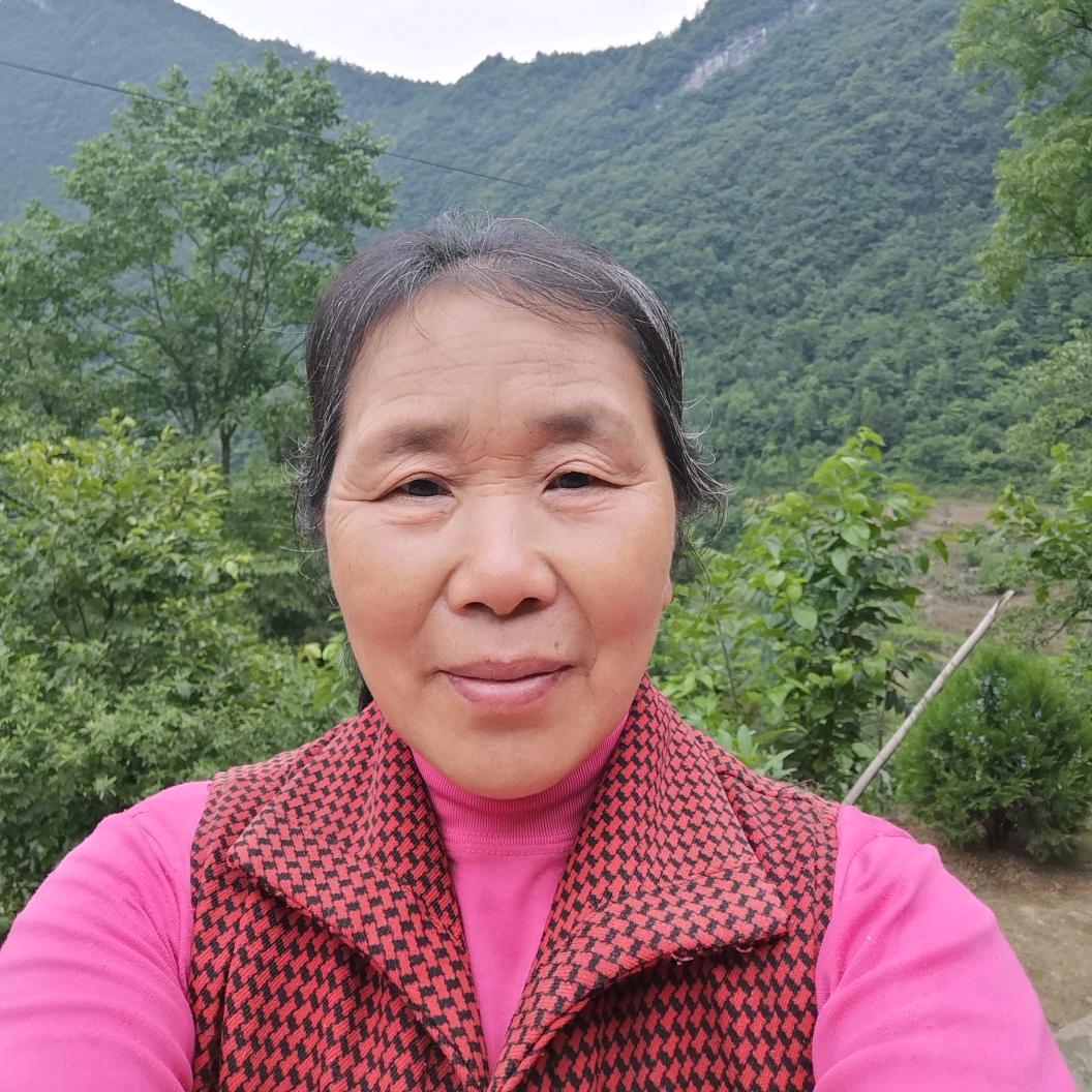 山里人卢大姐