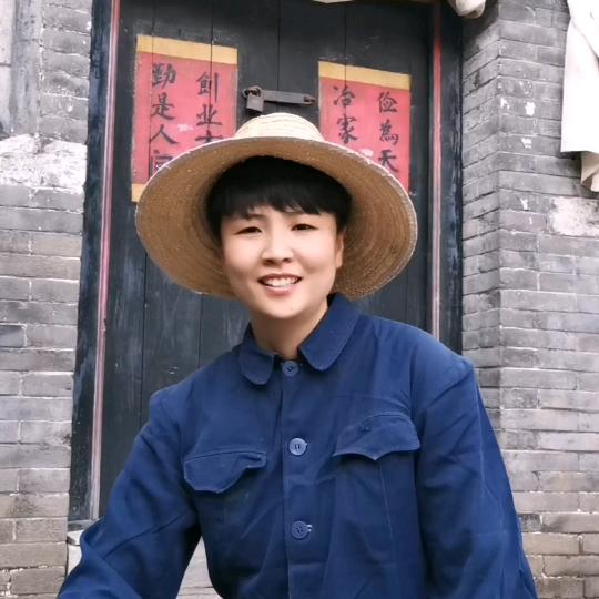 玳玳