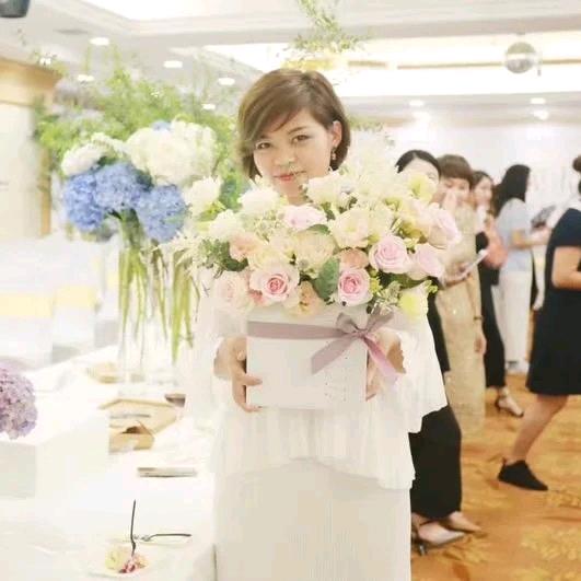 西安曲江新区（大明宫）繁花部落鲜花店）
