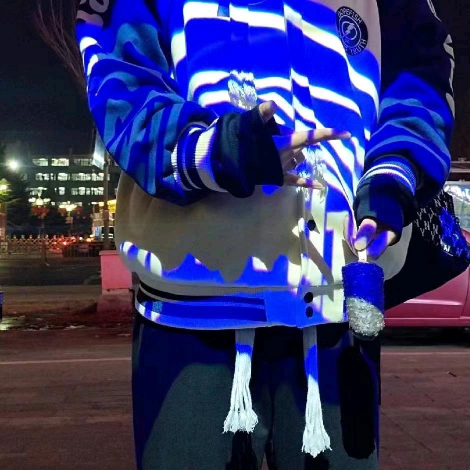 瀚白不白.