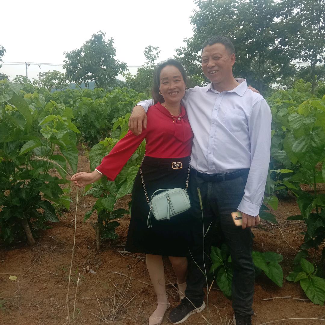 开心快乐每一天！啊英