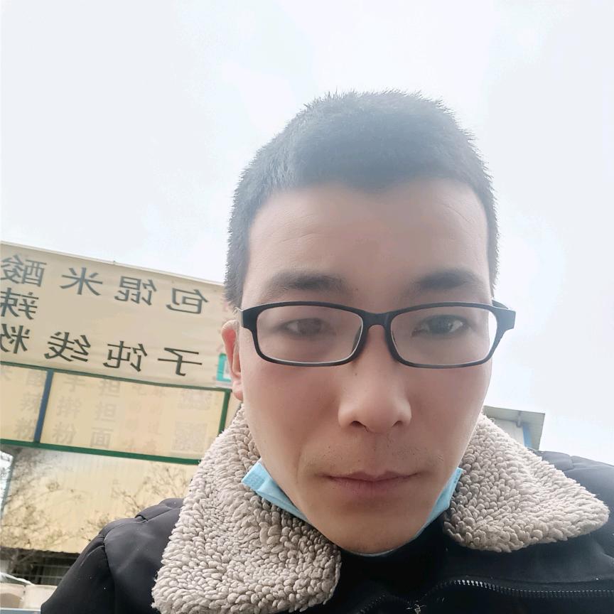 冯英超   包子米线