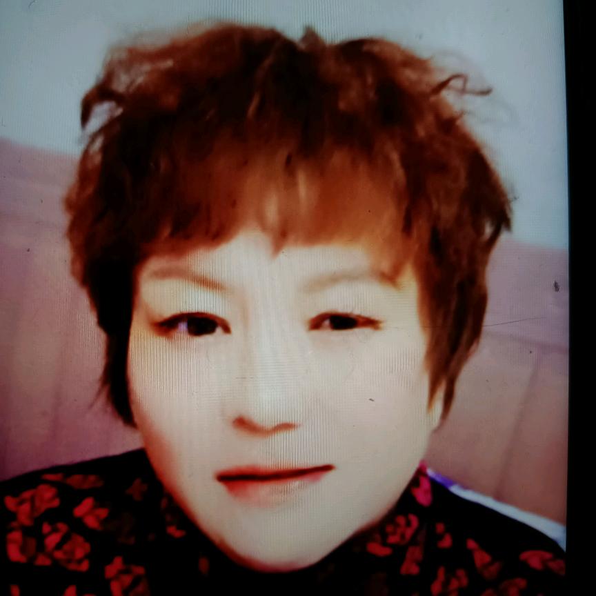 农村老太太（学唱歌）