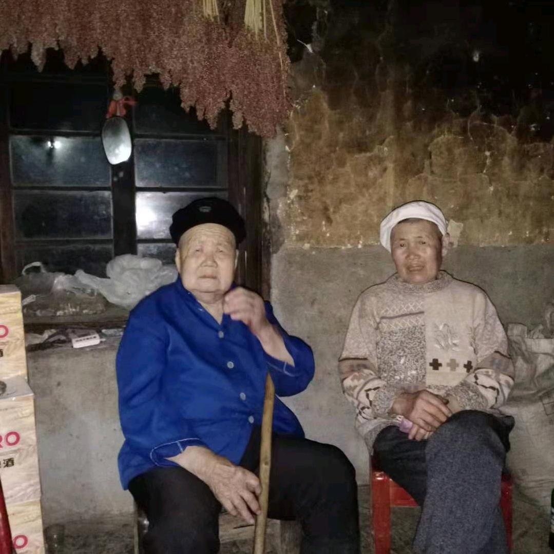 赵腊英