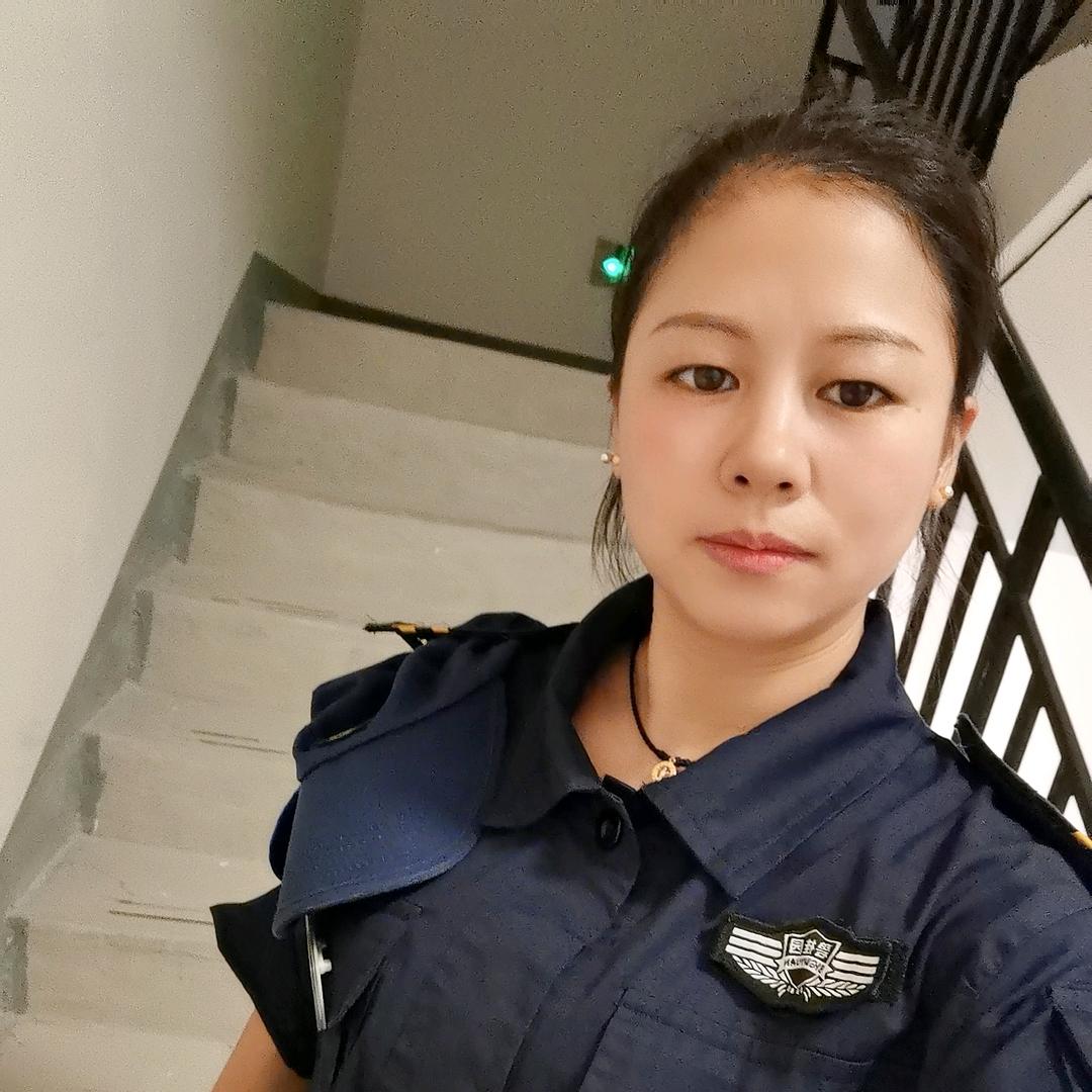 利川妹子爱财爱己