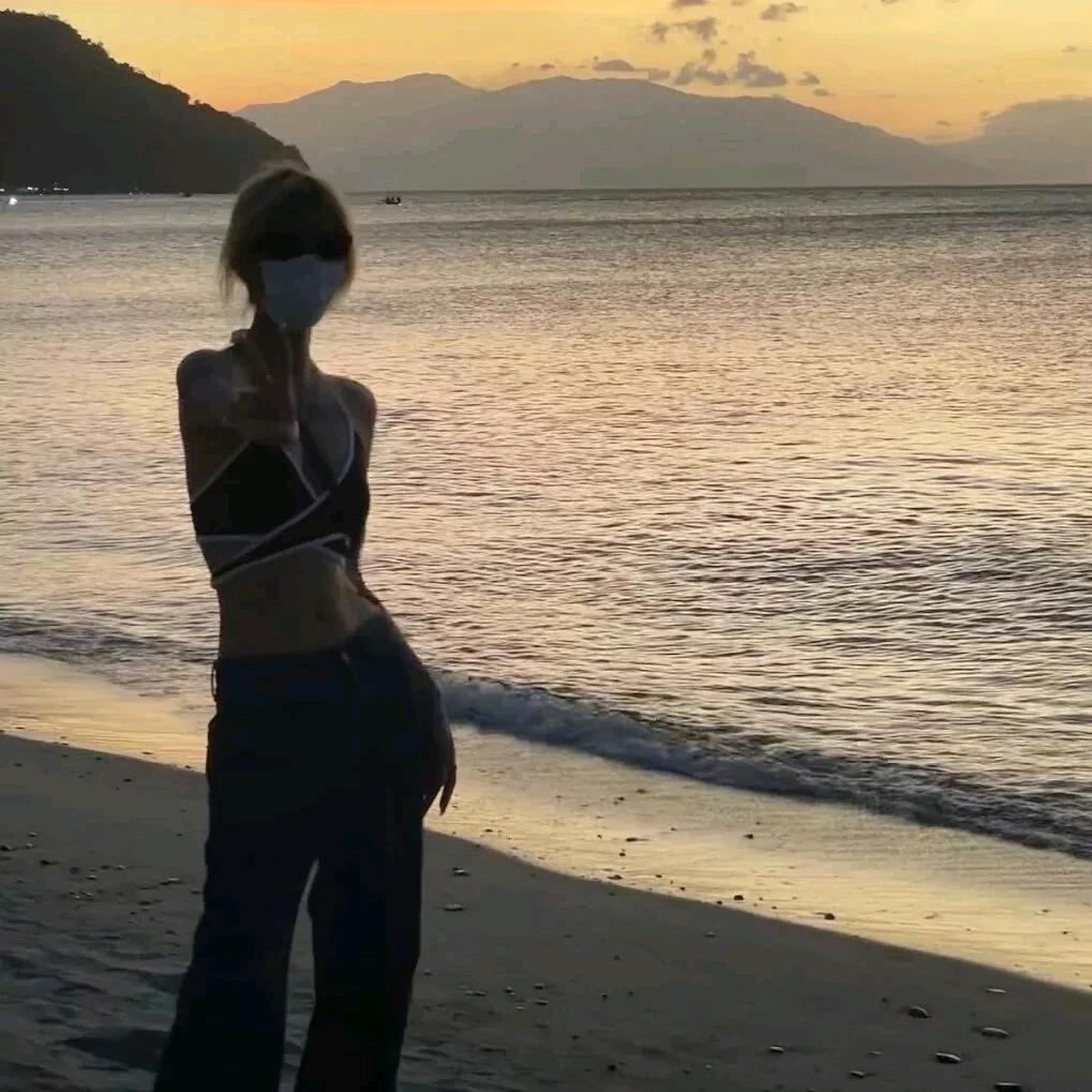 你又脸红了。🇵🇸
