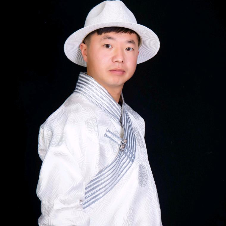 Mr  Husleng——