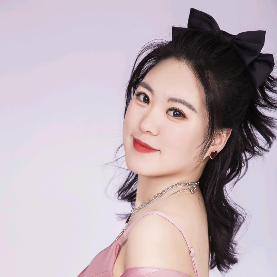 小富婆521（单身求