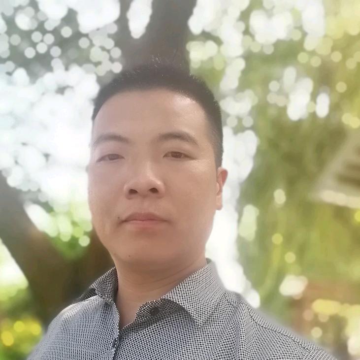 张飞龙