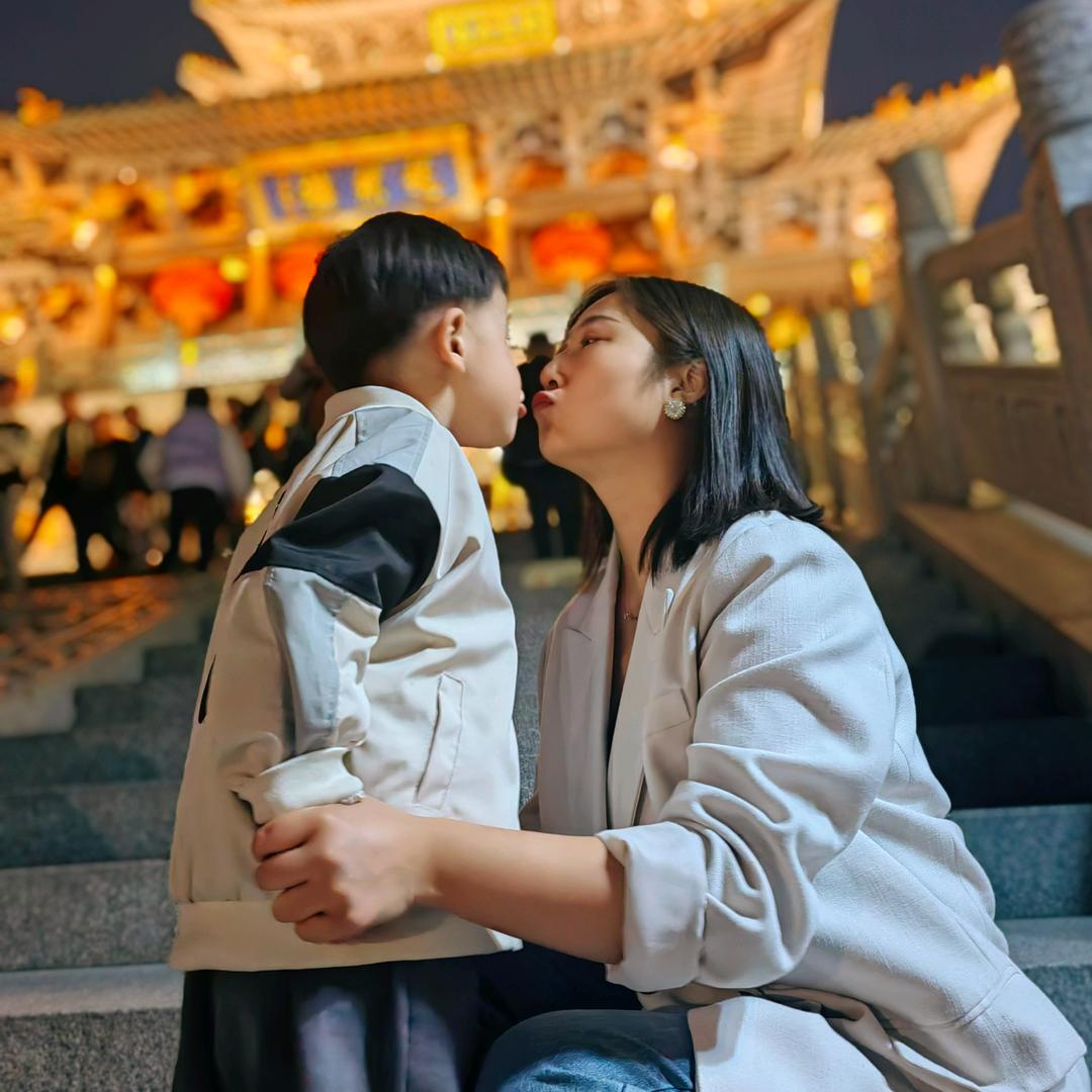 小卢老师吖✨