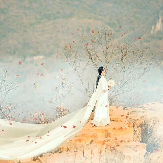 你要活成一束光