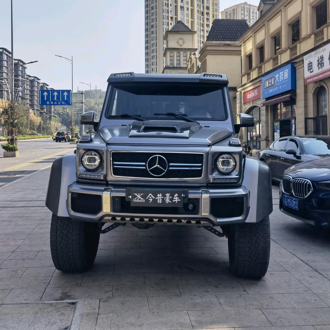 谢（重庆超跑体验）