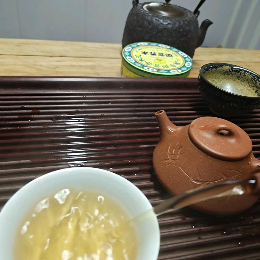 张了以