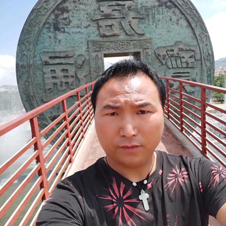田师傅球形水箱.太阳能（让您沐浴无忧）
