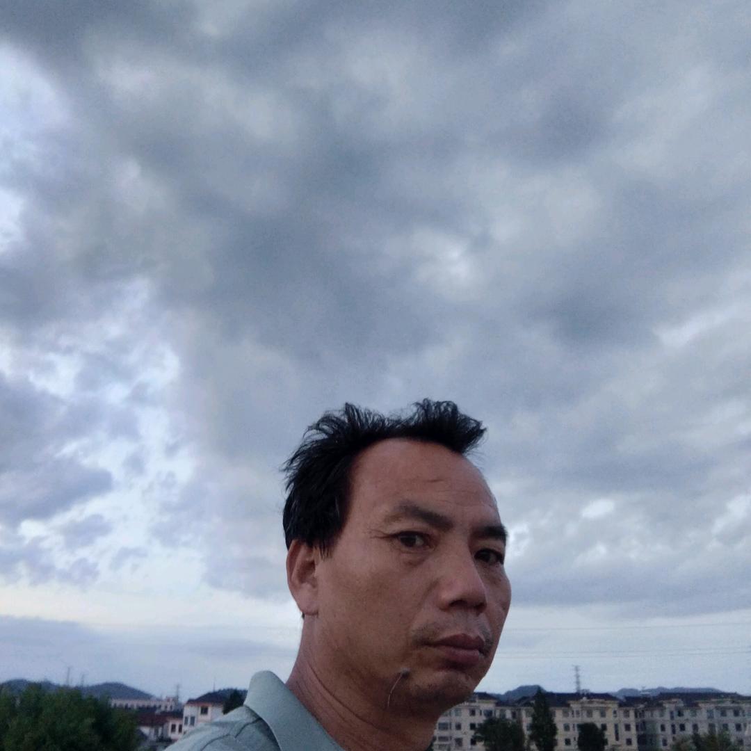 黄太成