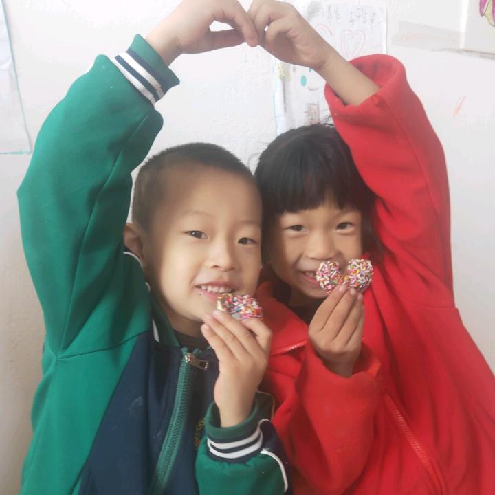 雅🍓杰